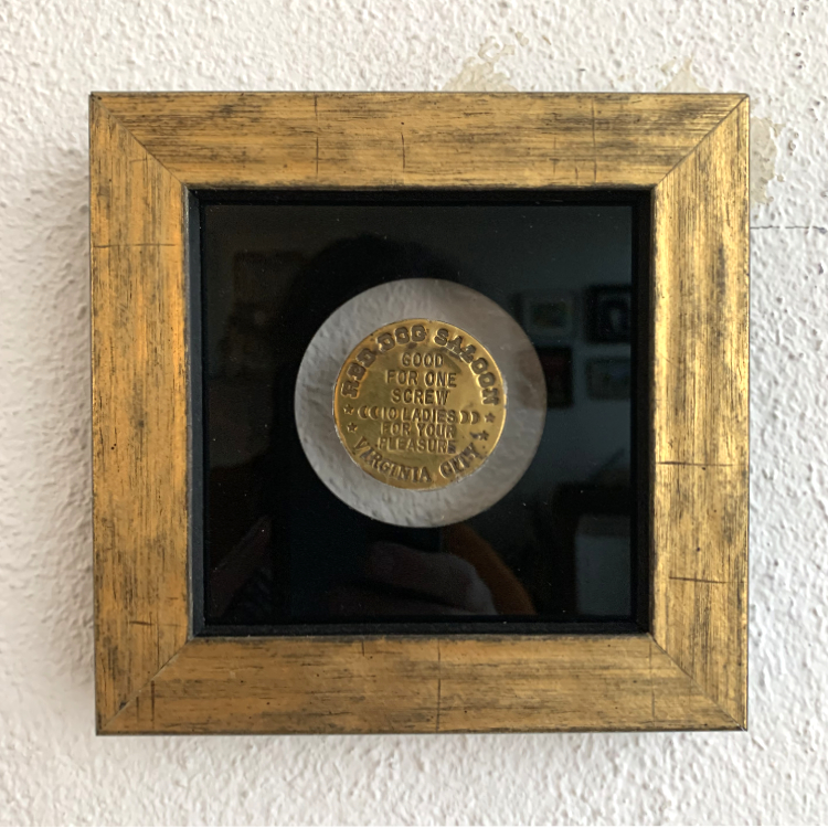 Voorzijde ingelijste munt